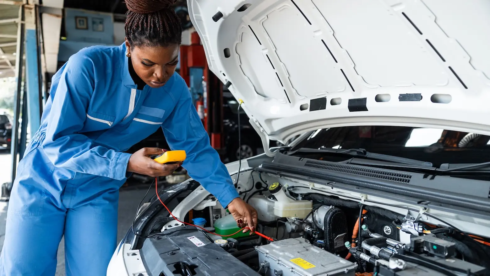 Guide to Hybrid Car Battery Replacement Cost | SoFi