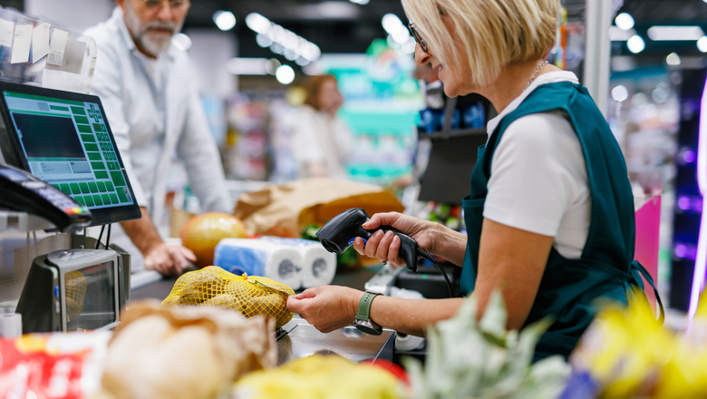 How to Grocery Shop on a Budget: 31 Tips