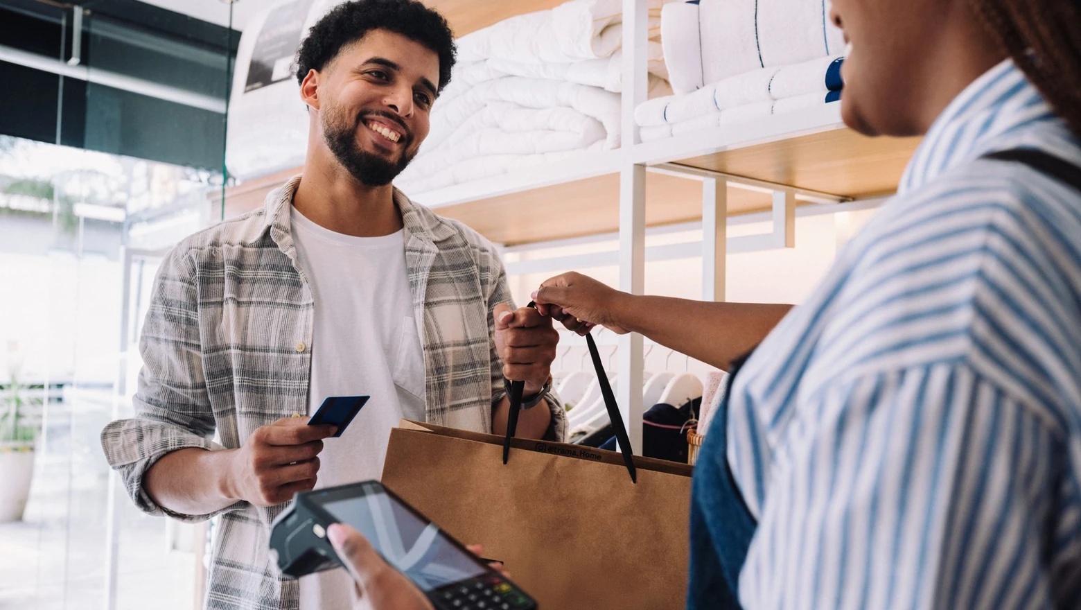 Key Checking Account Features & Basics: What to Look For (2026)