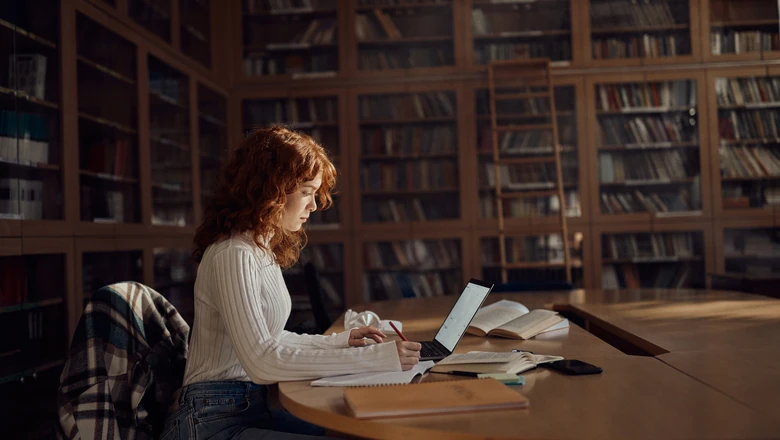 PhD vs Doctorate: What's the Difference?