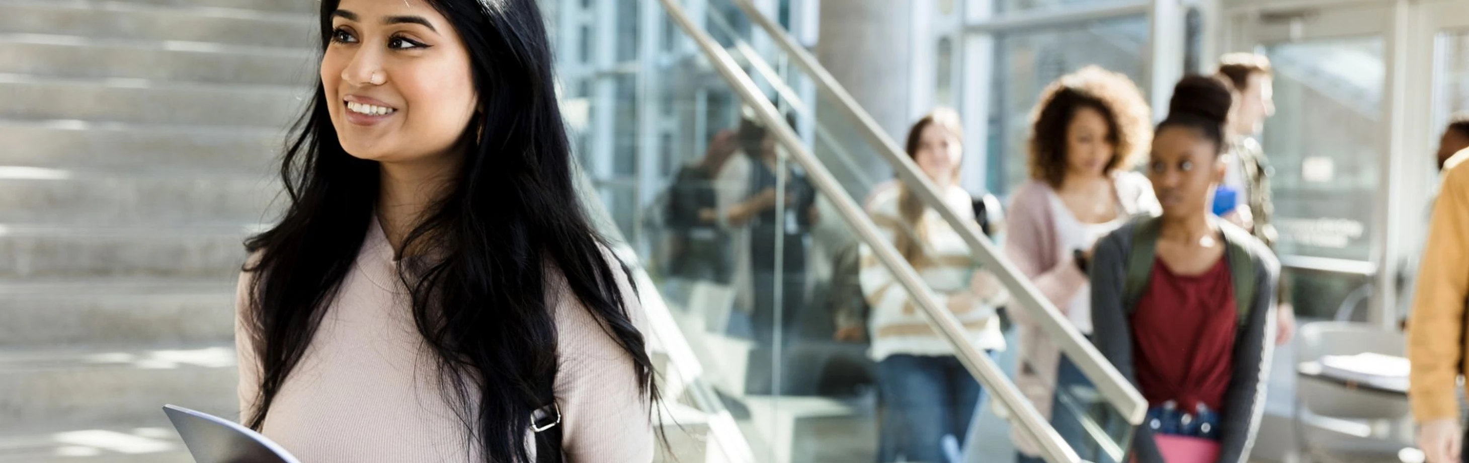 Student Debt & Life Decisions: How Loans Are Reshaping the Lives of American Borrowers in 2026