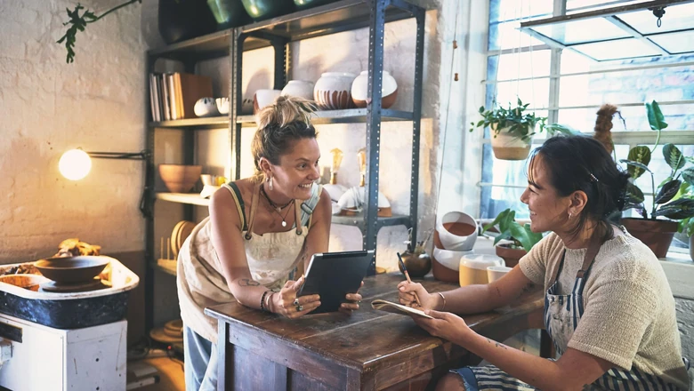 Growth Mindset vs Fixed Mindset: A Guide for Business Leaders